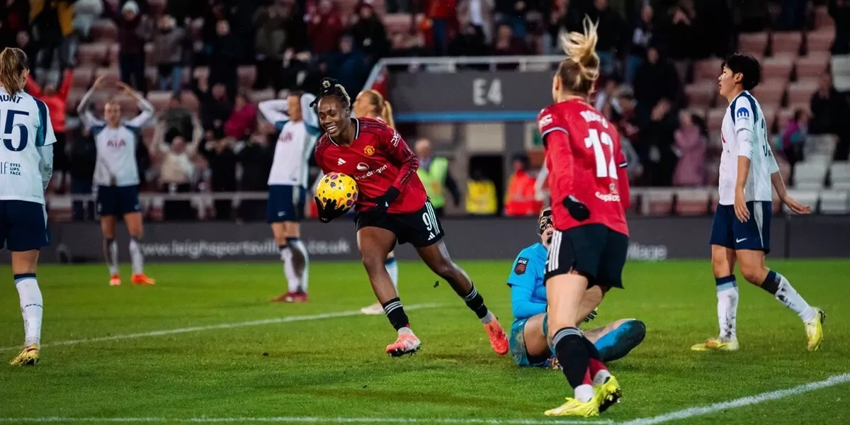 Manchester-United-Buktikan-Semangat-Juang-dengan-Comeback-Dramatis-Lawan-Tottenham-di-WSL